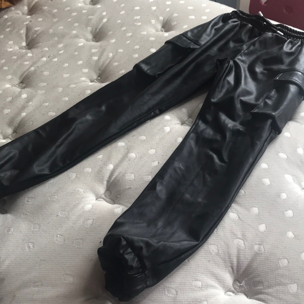 Long Leather pants with Closable pockets